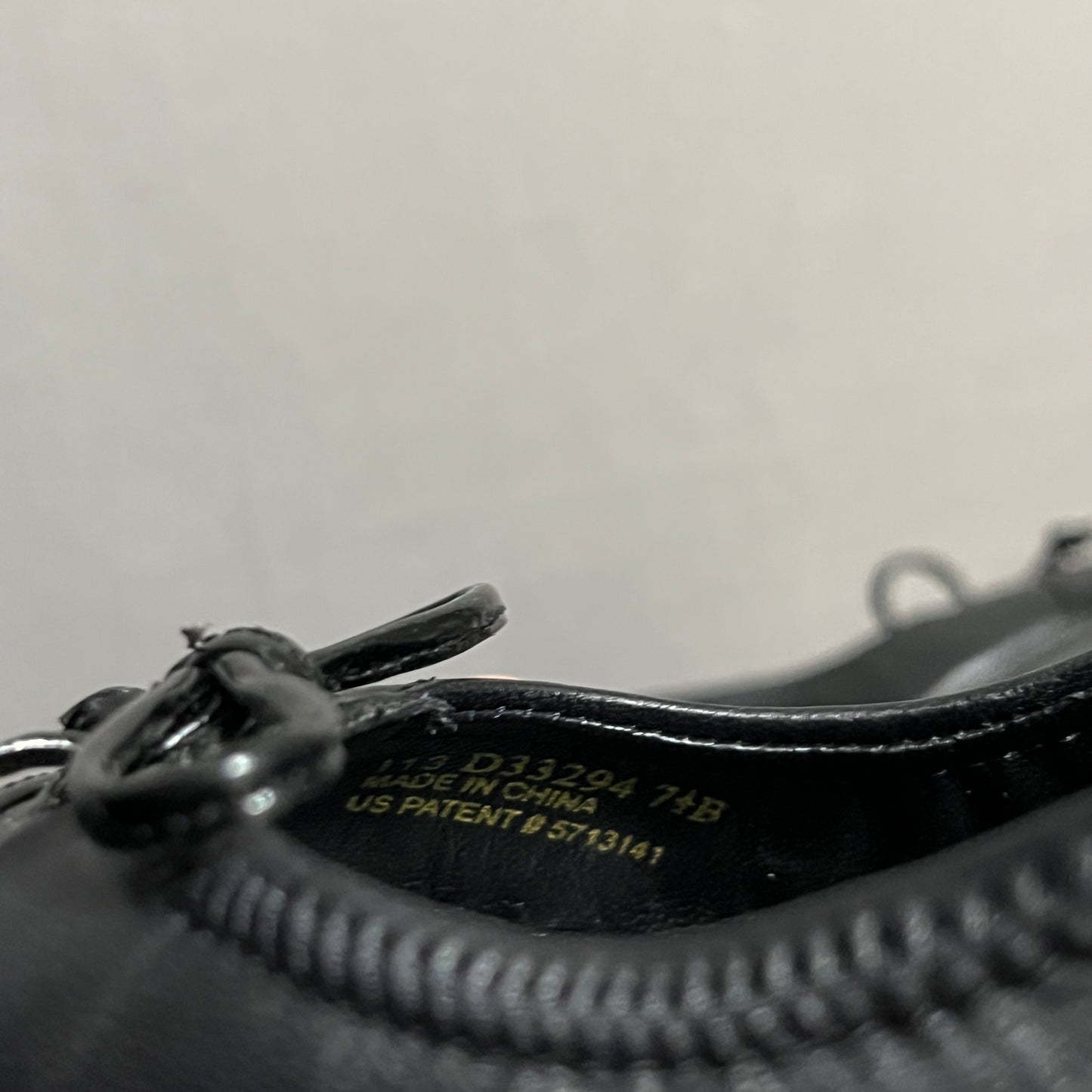 cole haan womens Black leather Round Toe Bow Comfort heel shoes size 7.5