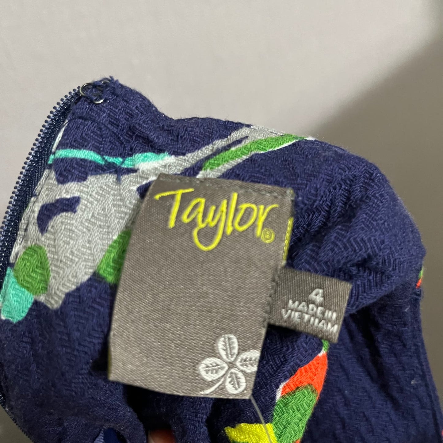 Taylor Textured Navy Multicolored Floral Fit & Flare 100% Cotton Dress Sz 4