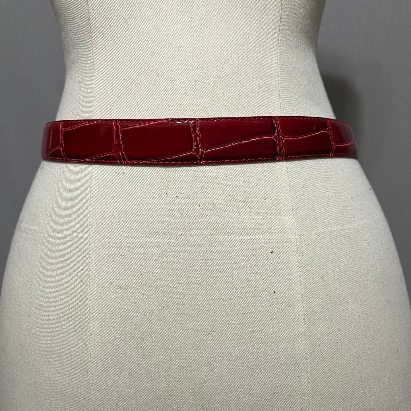 Belto Vintage Red Embossed Textured Genuine Leather Belt Sz-Medium