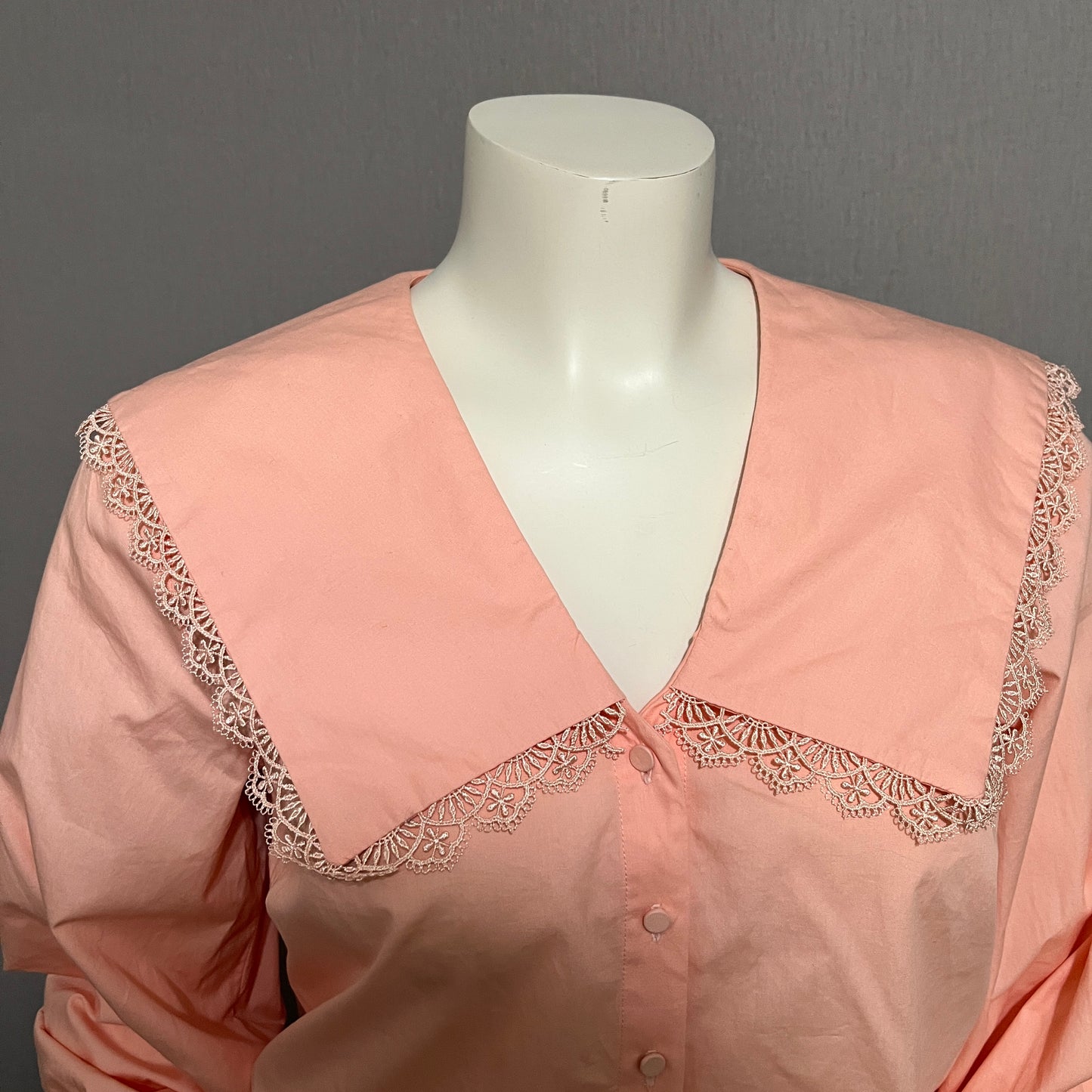 Yas Pastel Peach Cotton Oversized Collar Lace Trim Shirts Sz-Large