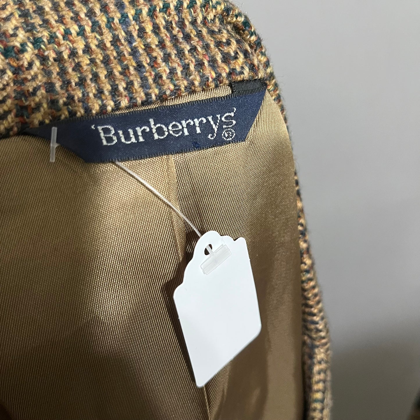 Vintage Burberry Dark Academia Wool Plaid Blazer