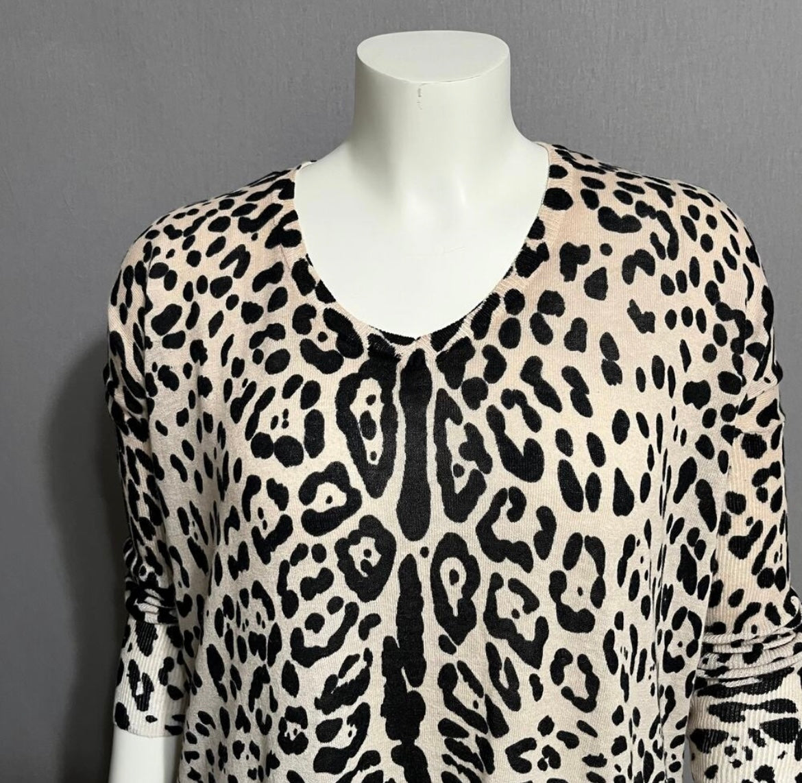 Ellison Cotton Linen Leopard Print V-Neck Sweater Sz-Small