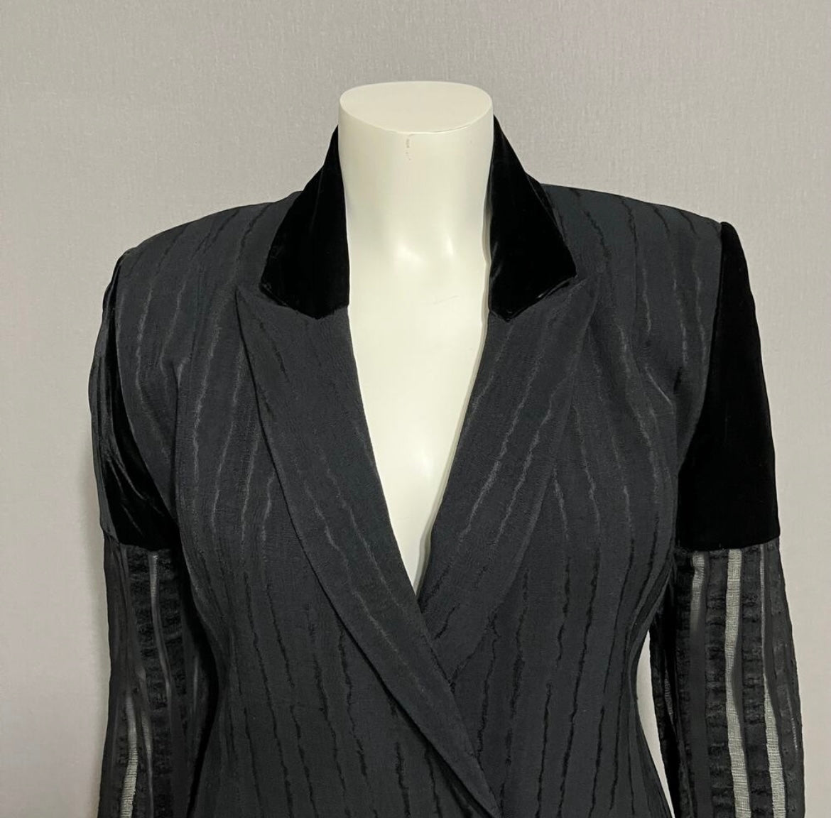 Amelia Toro Cinched Pinstriped Wool Linen Blazer Sz-10