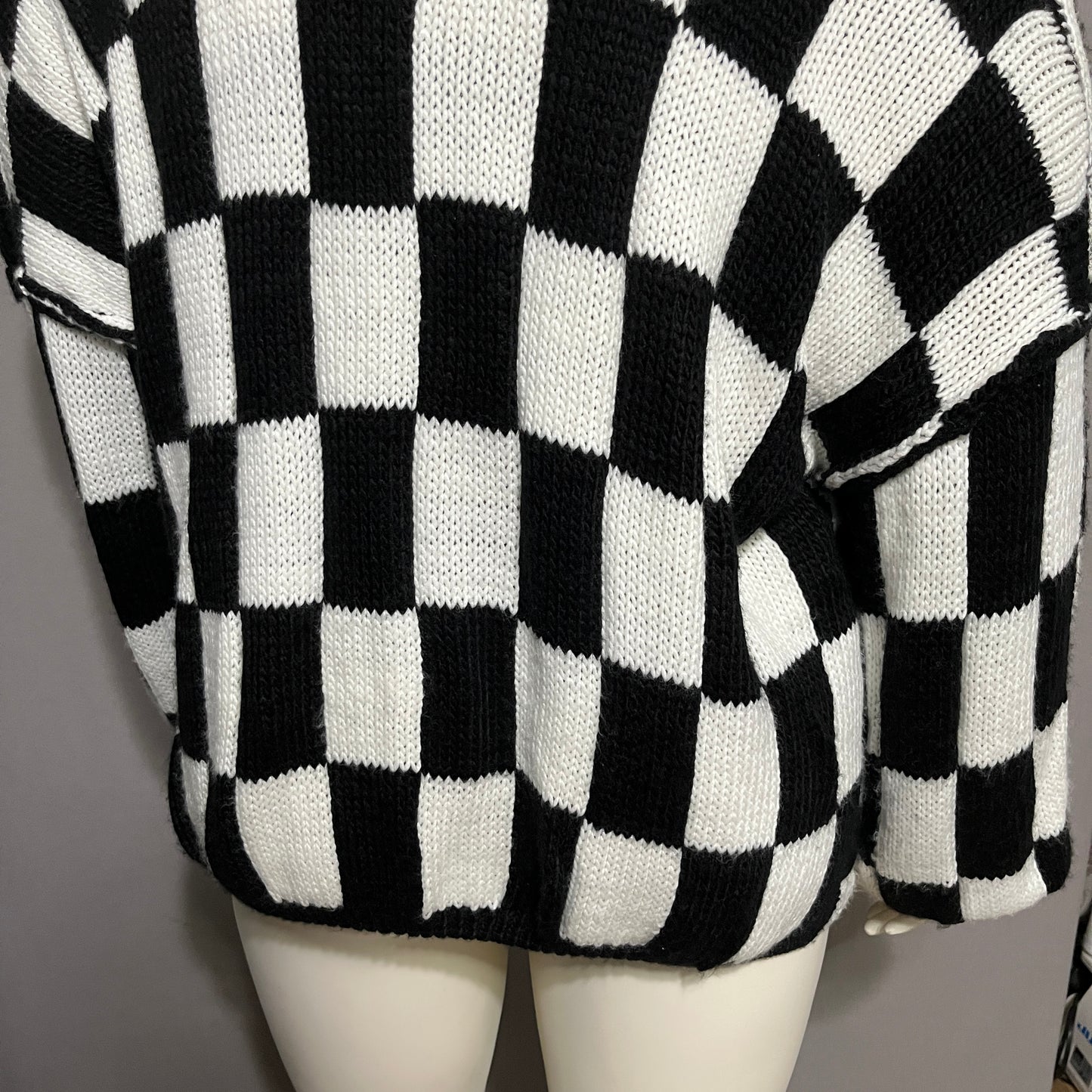 Miss Love Grid Black White Checkered Print Oversized Sweater Sz-Med-XL