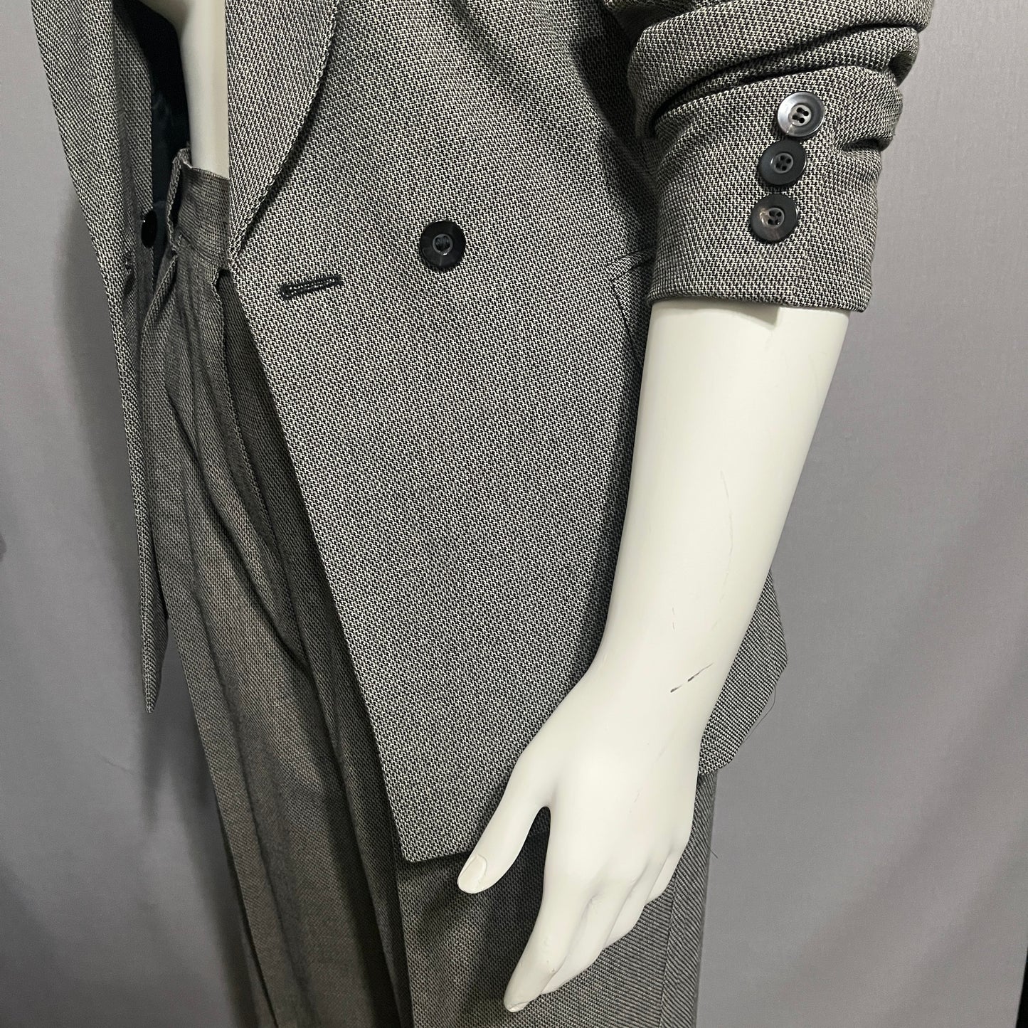 Escada 2 Pc Pants Double Breasted Pleated Neutral Set Sz-40/42 Large
