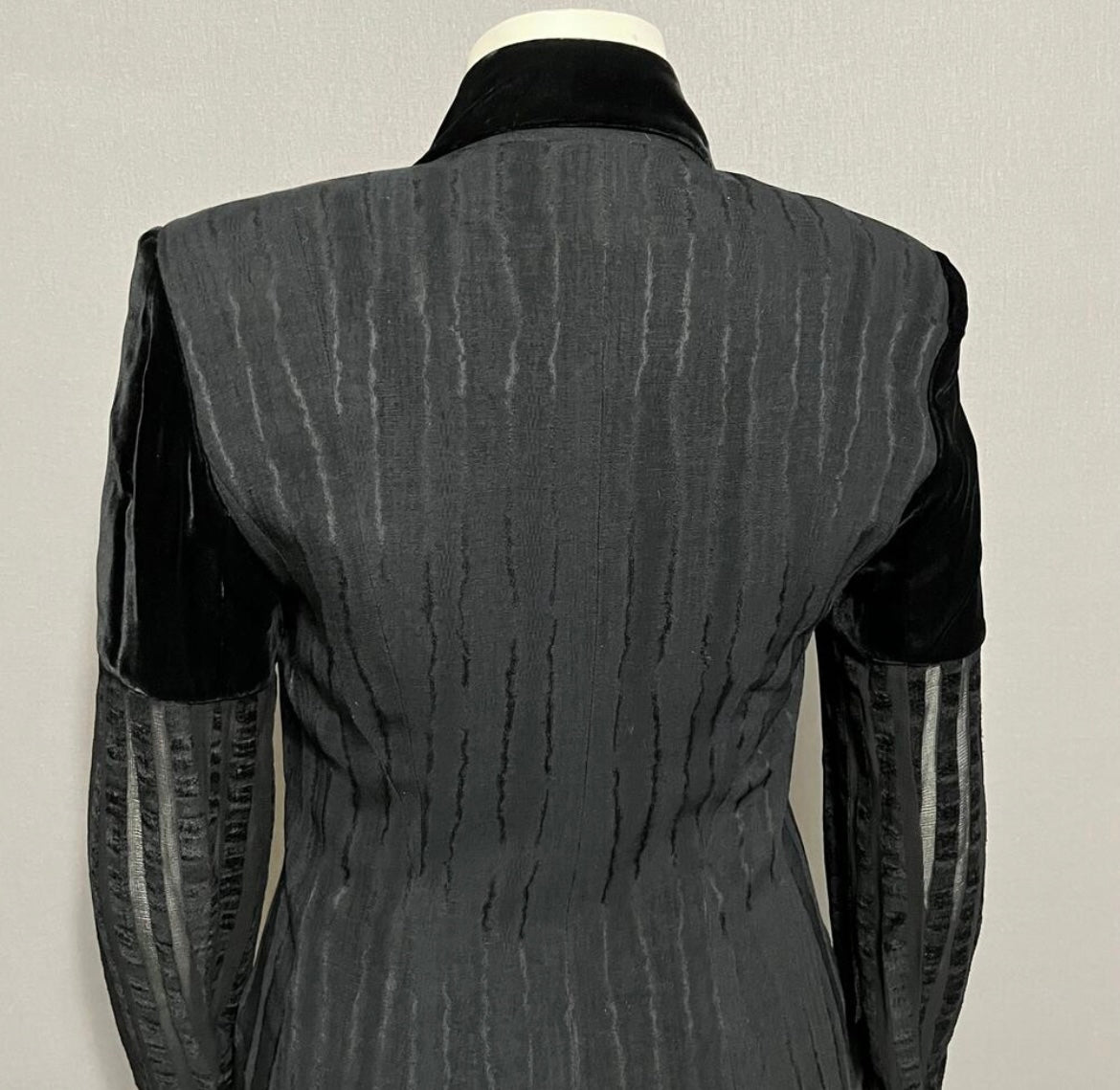 Amelia Toro Cinched Pinstriped Wool Linen Blazer Sz-10