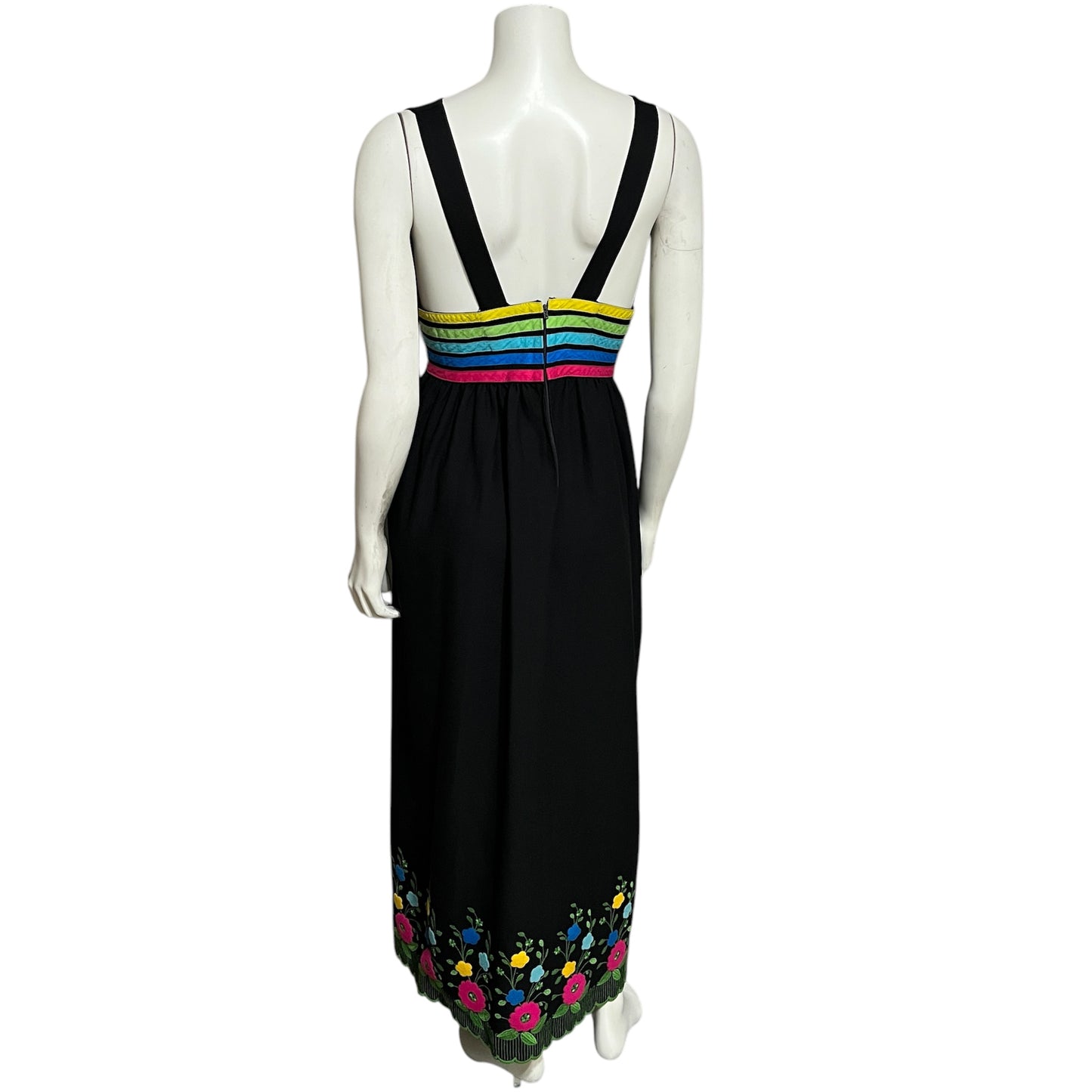 Urnichon Vintage Black Floral Embroidered Hem Sleeveless Maxi Dress Sz-Small