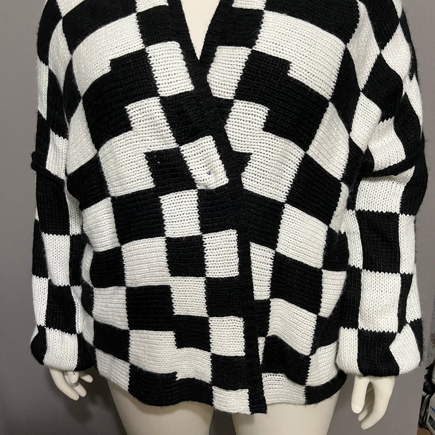 Miss Love Grid Black White Checkered Print Oversized Sweater Sz-Med-XL