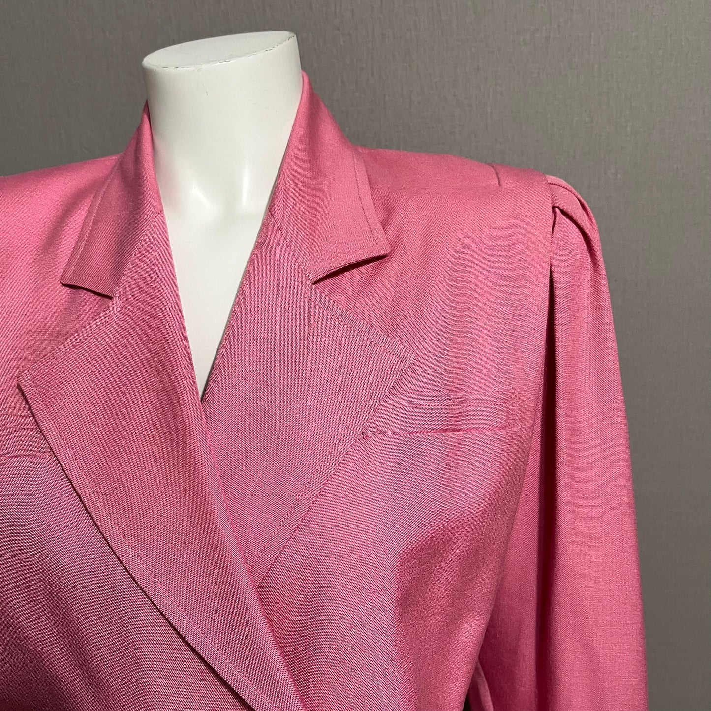 Harve Benard Light Pink 100% Viscose Double Breasted Cropped Jacket Sz-8 Petite