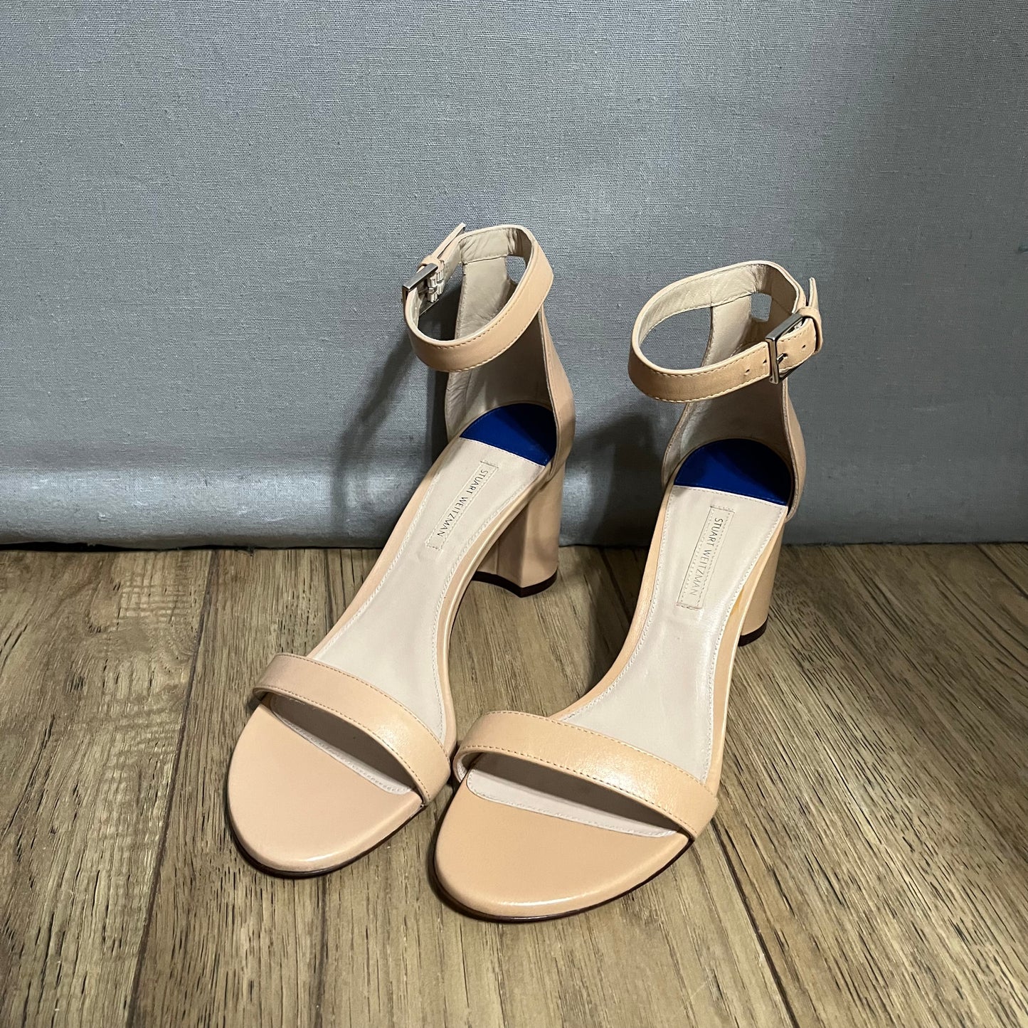 Stuart Weitzman Nude Leather Ankle Strap Block Heel Sandal Sz-8