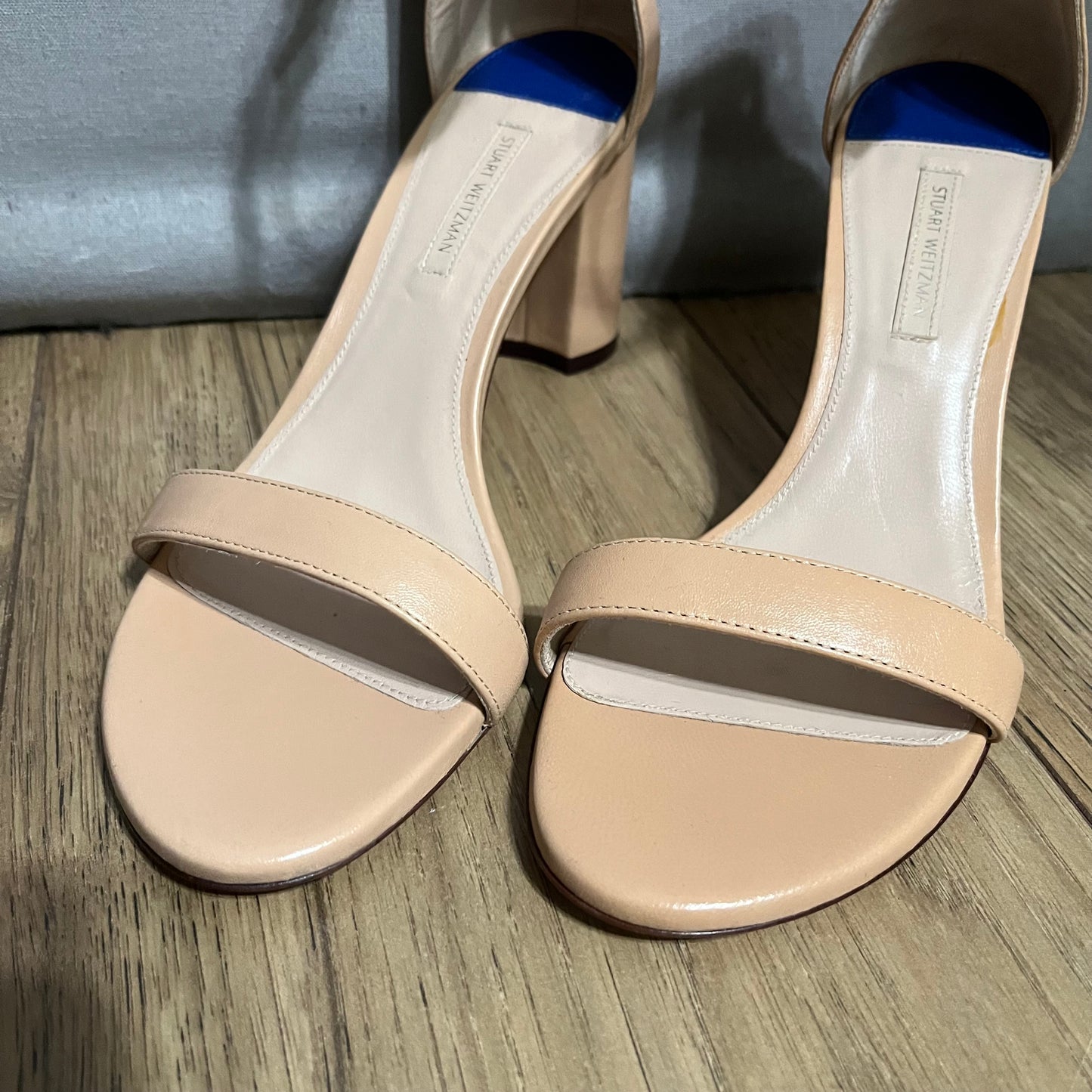 Stuart Weitzman Nude Leather Ankle Strap Block Heel Sandal Sz-8