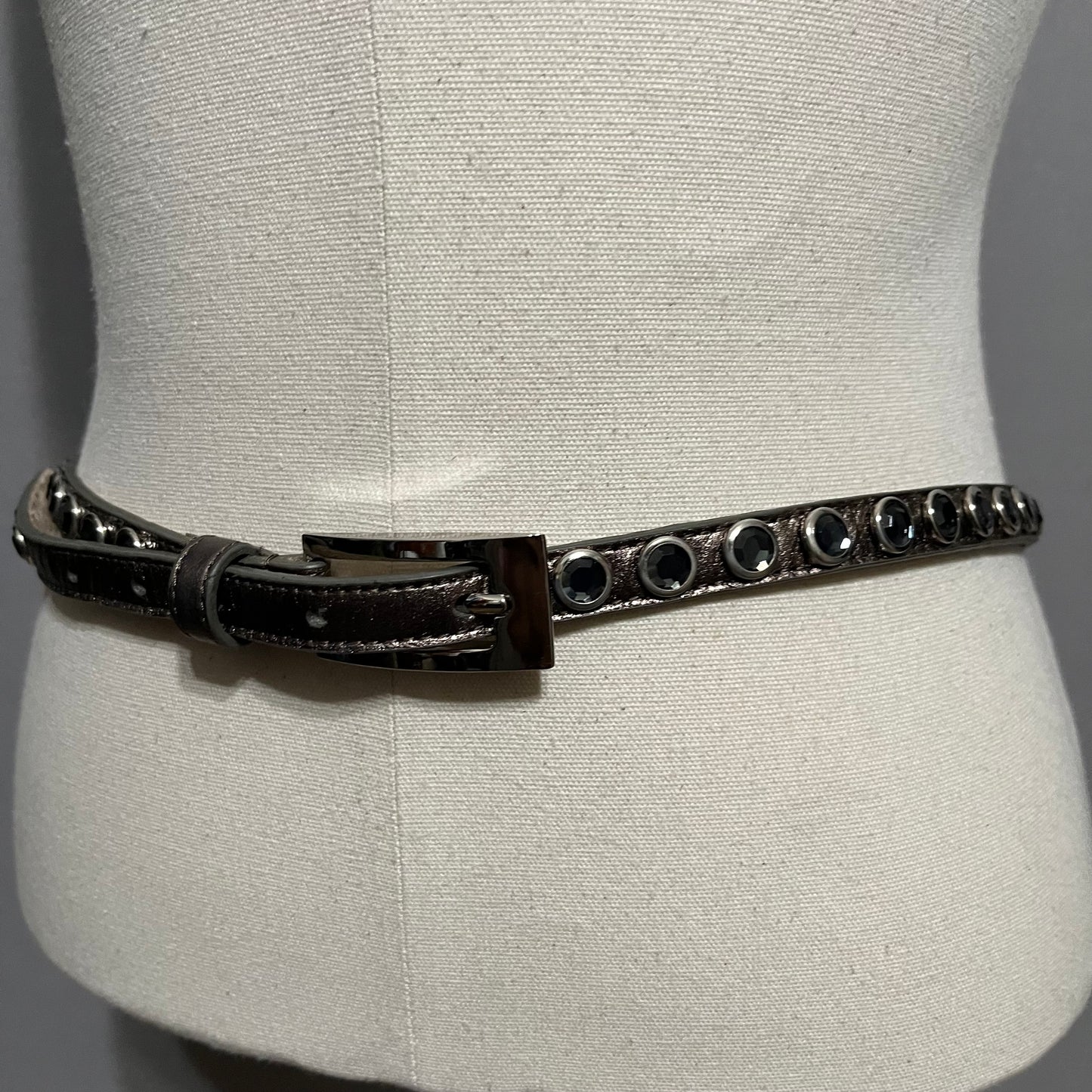 Genuine Leather Metallic Skinny Belt With Teal Jewels Sz-Large