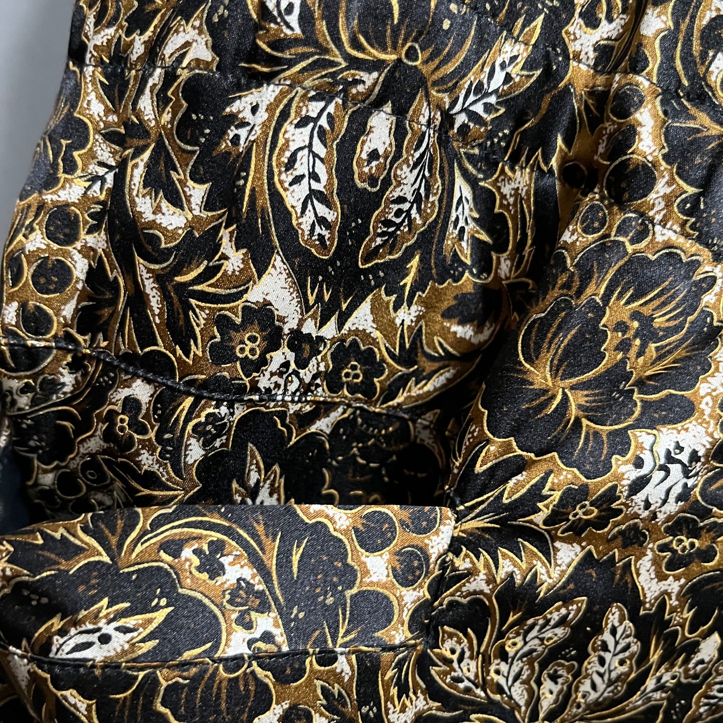 Vintage Austin Reed 100% Silk Brown | Black | Gold Floral Blazer Sz-10