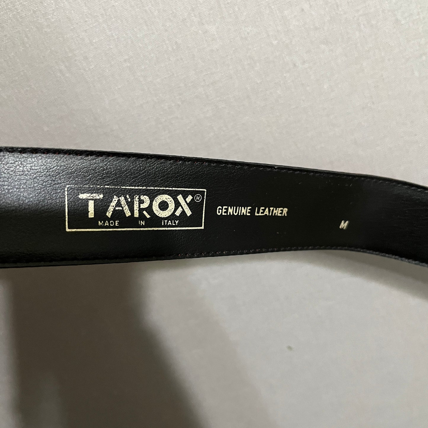 Vintage Tarox Made In Italy Red Leather Gold Buckle With Chain Belt Sz-Sm/Med