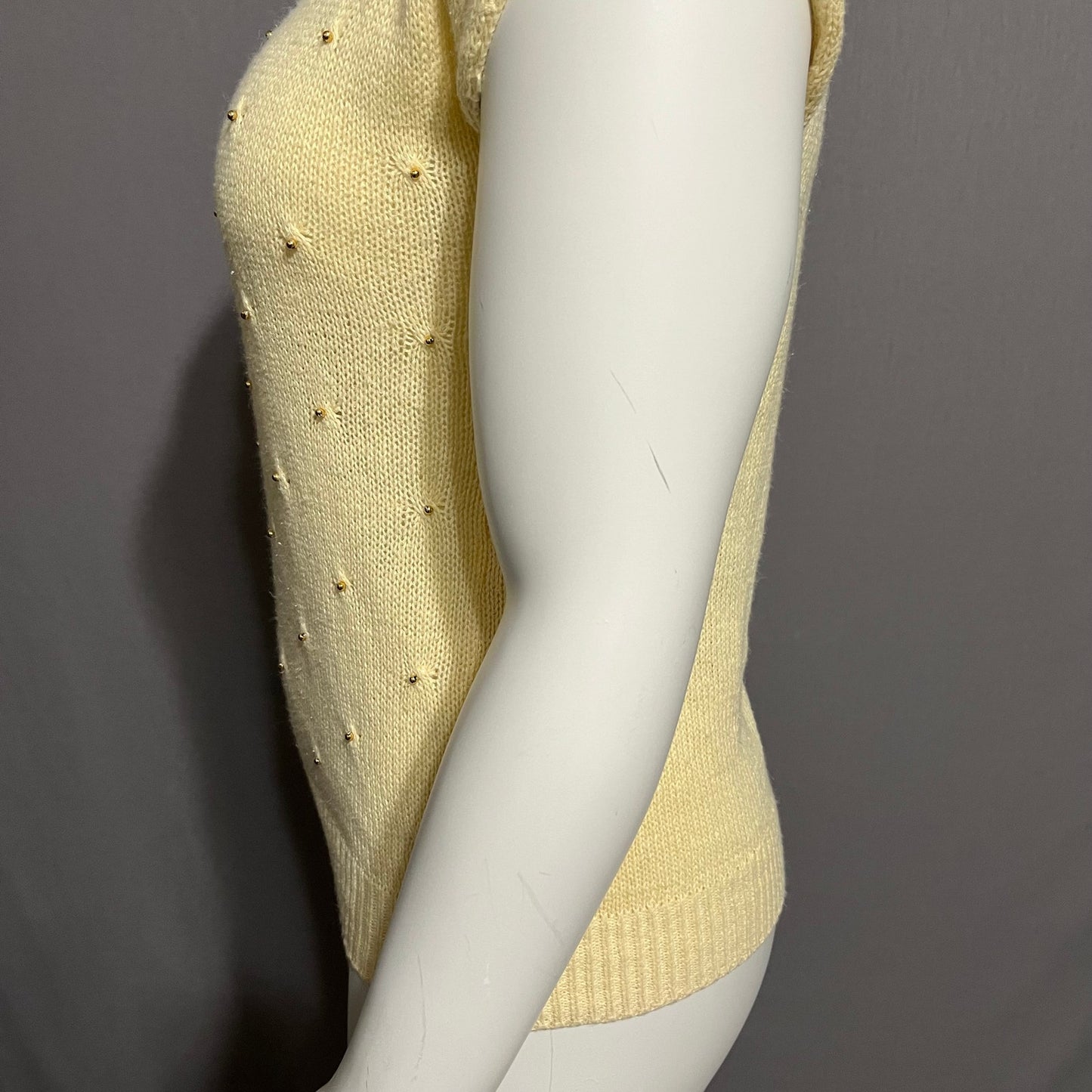 Career Connection Airy Yellow Pearl Beaded Cap Sleeve Pullover Sweater Sz-Large