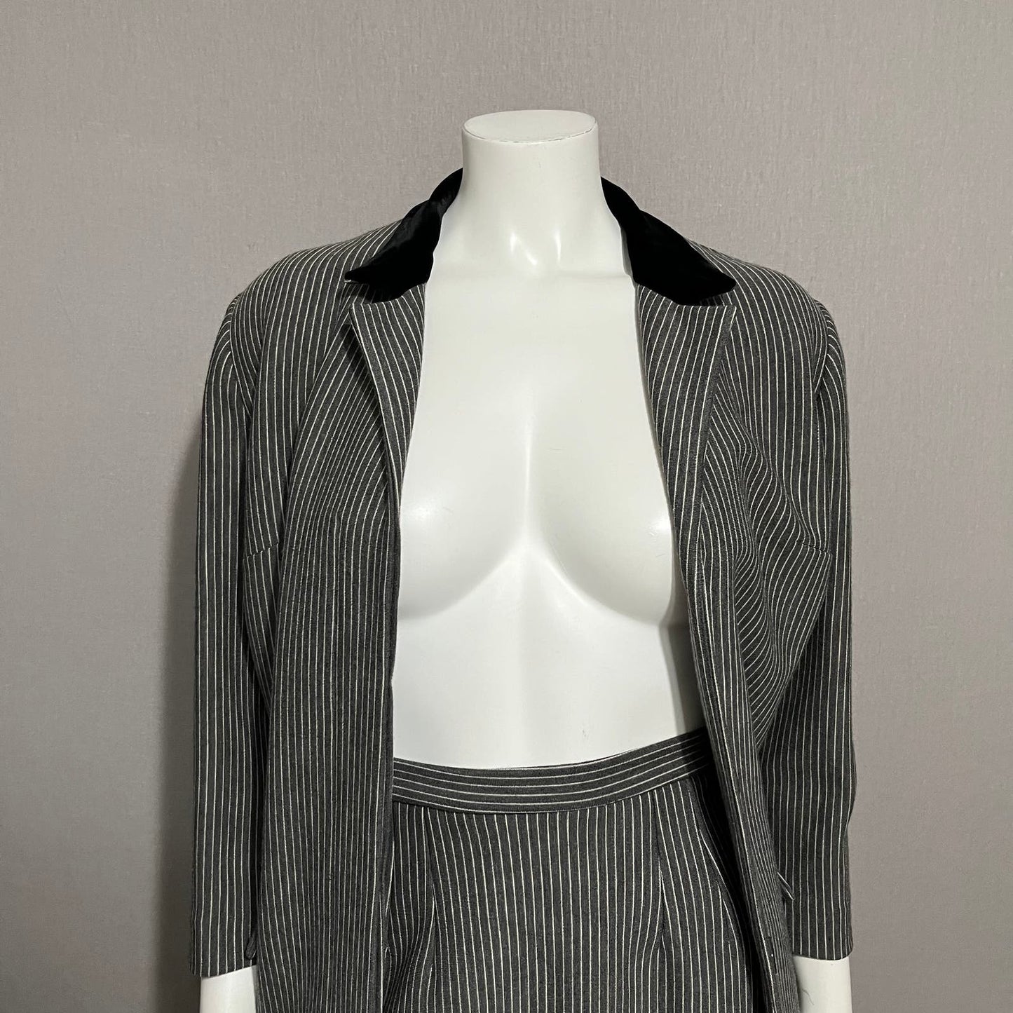 Butte Knit Vintage Grey Stipe 2 Pc Ponte Knit Skirt Set Sz-Small
