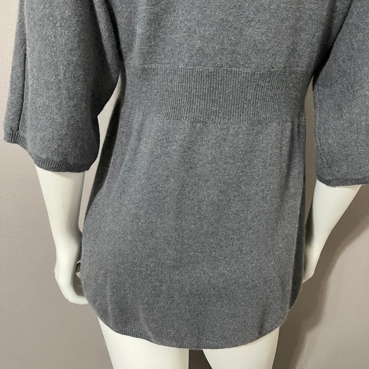 Cashmere Elena Solano V-Neck Peplum Sweater Sz-Medium