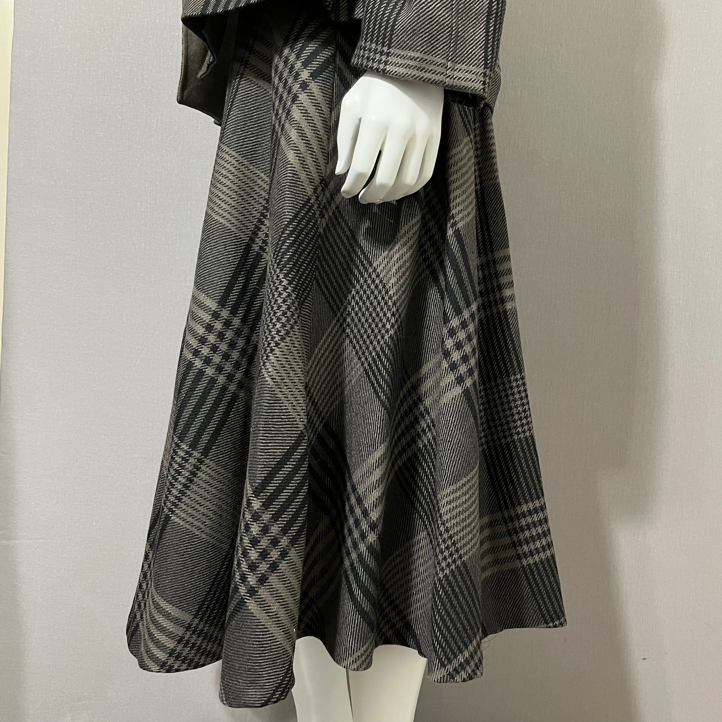 Wool Vintage Jacques Vert Plaid 2 Pc Skirt Suit Set Sz-16
