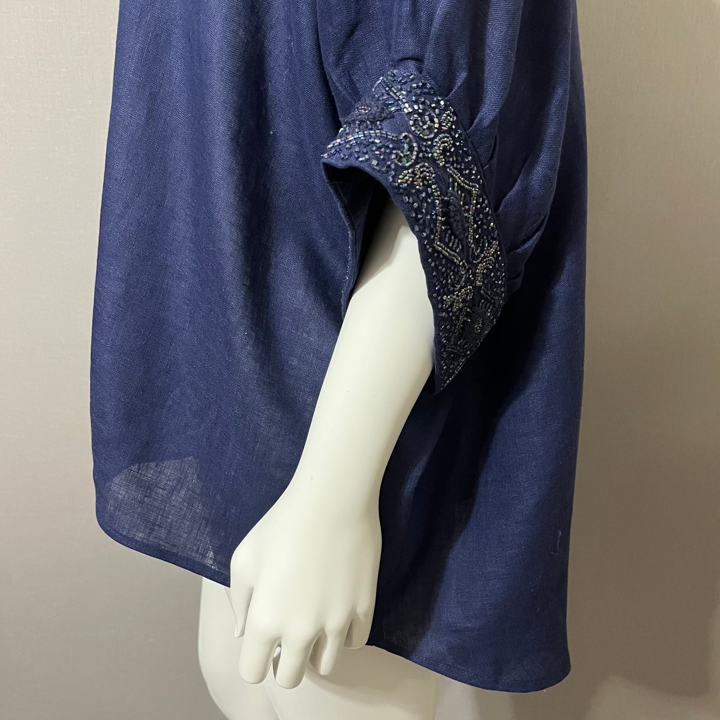 Bella Tu by Gorsuch Navy Blue Beaded Linen Tunic Top Sz-Large/XL