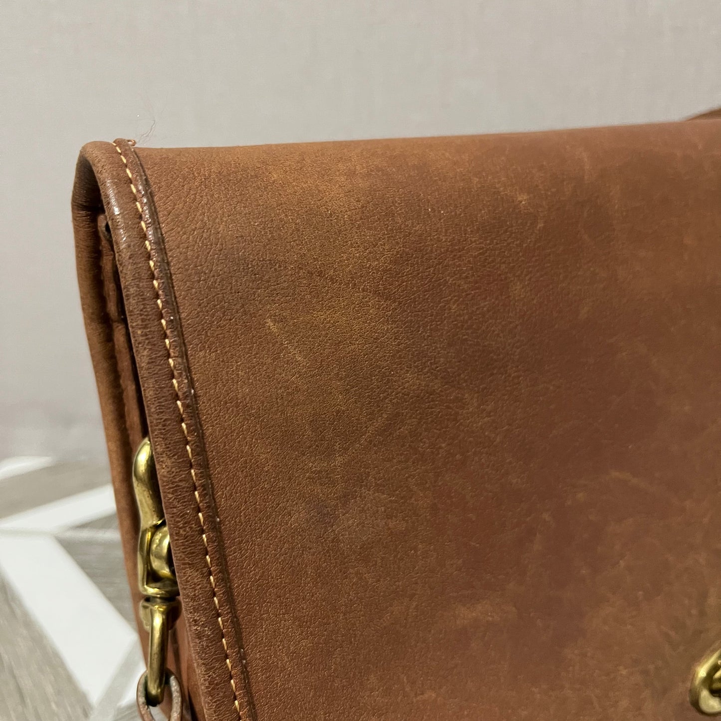Vintage Coach Brown 9310 Crossbody Leather Handbag