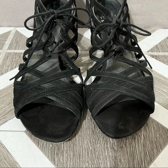 Stuart Weitzman Black Strappy Sandal Sz-6 1/2