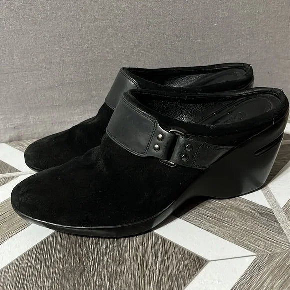 Cole Haan Black Slip On Suede Leather Mules Sz-6 1/2 B