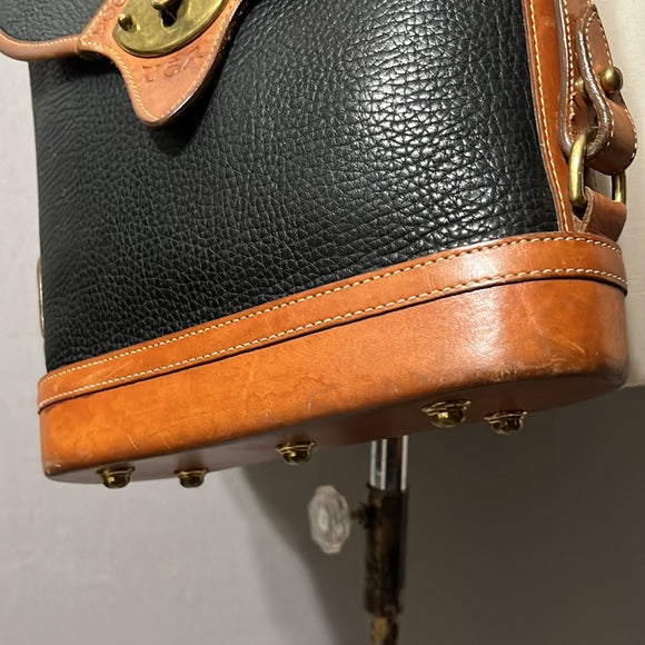 Vintage Dooney & Bourke All Weather Leather Crossbody Handbag