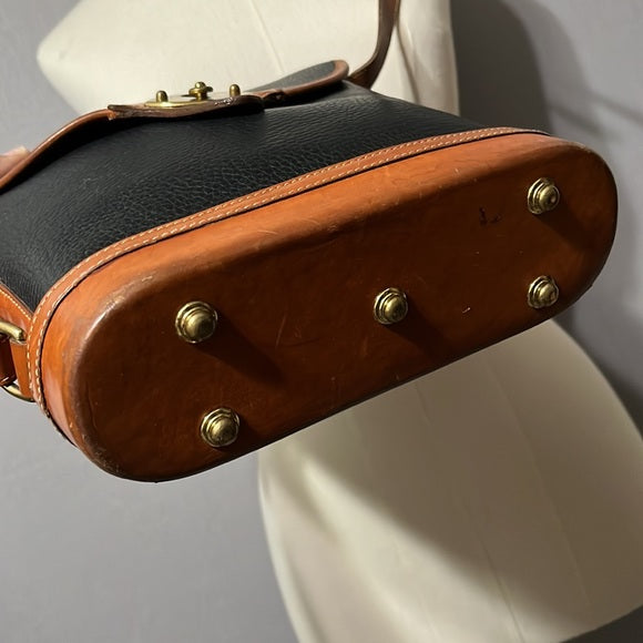 Vintage Dooney & Bourke All Weather Leather Crossbody Handbag