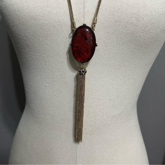 Maroon Stud Earrings | Stone With Tassel Necklace Set