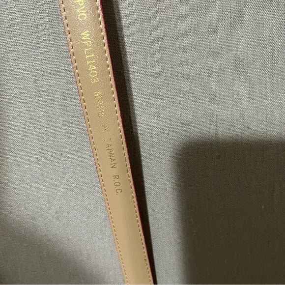 Pink Leather Skinny Belt With Gold Buckle Sz-Large