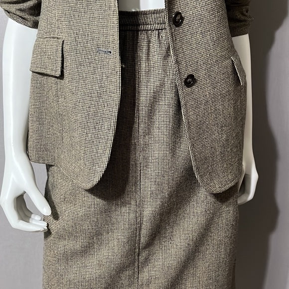 Evan Picone Brown | Tan With Velvet Collar Suit Set Sz-14