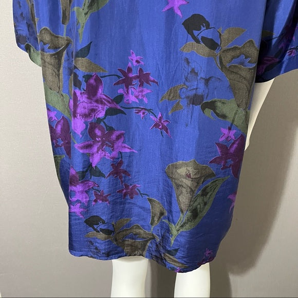 Silks Blue Floral Hawaiian Theme 100% Silk Mens Shirt Sz-Large
