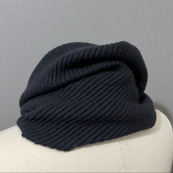 Johnstons Navy 100% Cashmere Ribbed Scarf