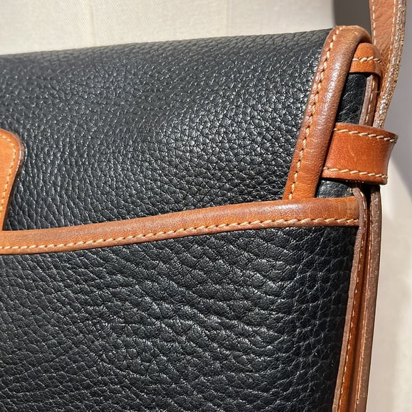 Vintage Dooney & Bourke All Weather Leather Crossbody Handbag