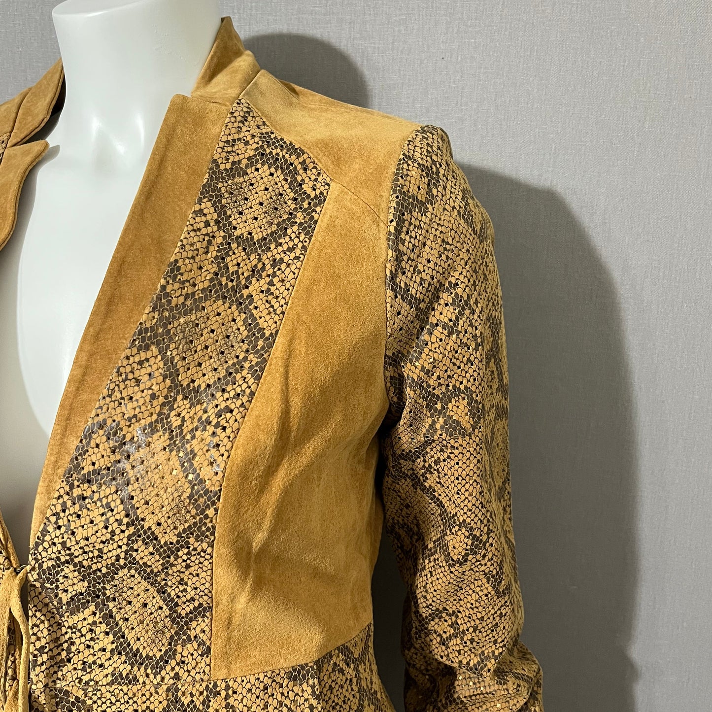 Vintage CHI-Carlos Falchi Brown Snake Scale Print Suede Leather Jacket Sz-Xtra Small