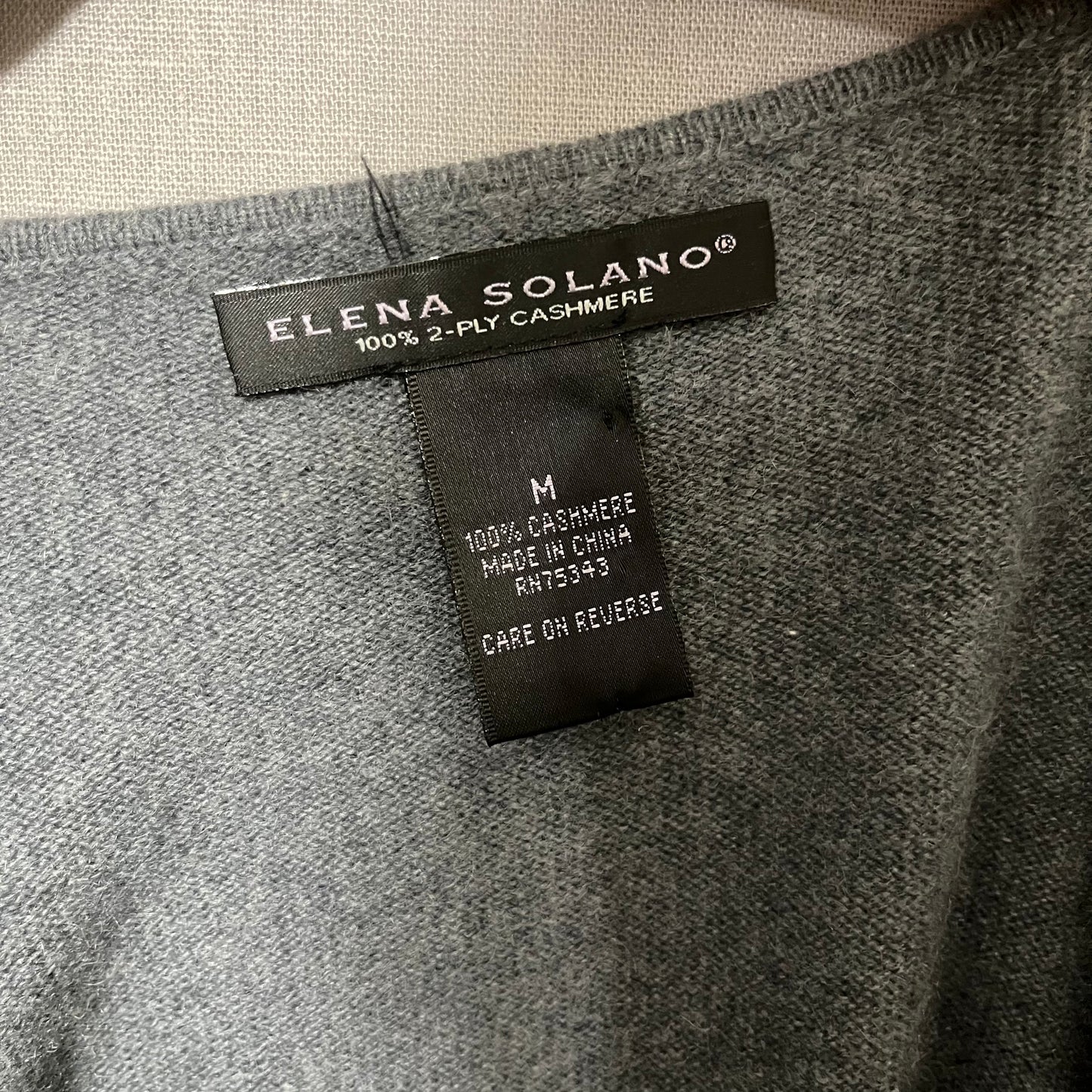 Cashmere Elena Solano V-Neck Peplum Sweater Sz-Medium