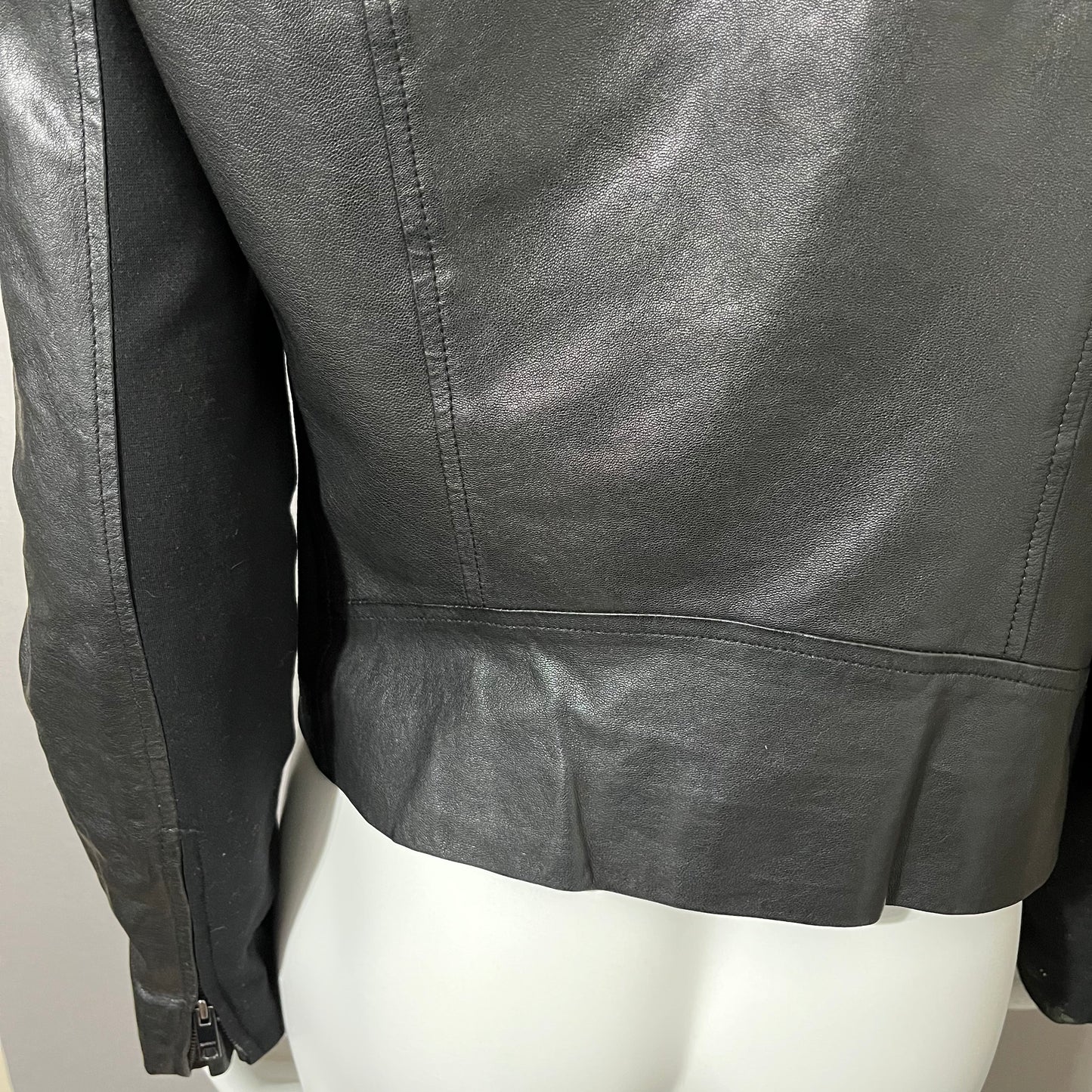 DKNY Lamb Skin Leather Moto Jacket Sz-Medium