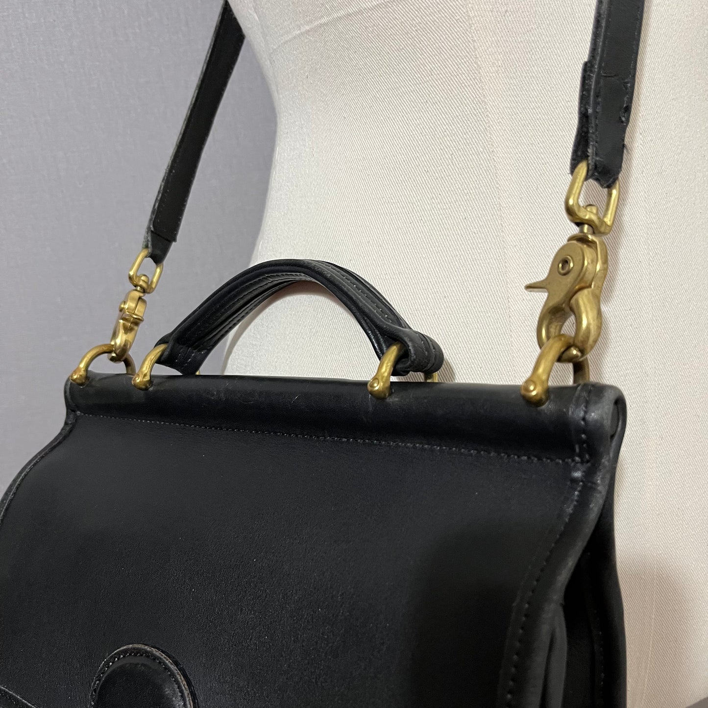 Vintage Coach Willis Leather Top Handle Bag 9927