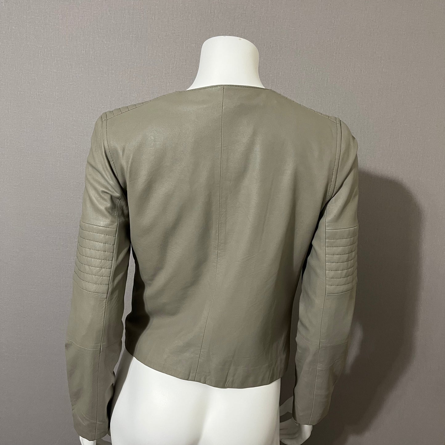 BB Dakota Taupe/White Asymmetrical Leather Jacket Sz-Small