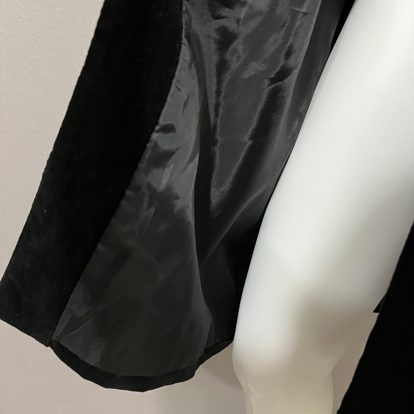 Newport News Black Cotton Velvet Military Longline Jacket Sz-14