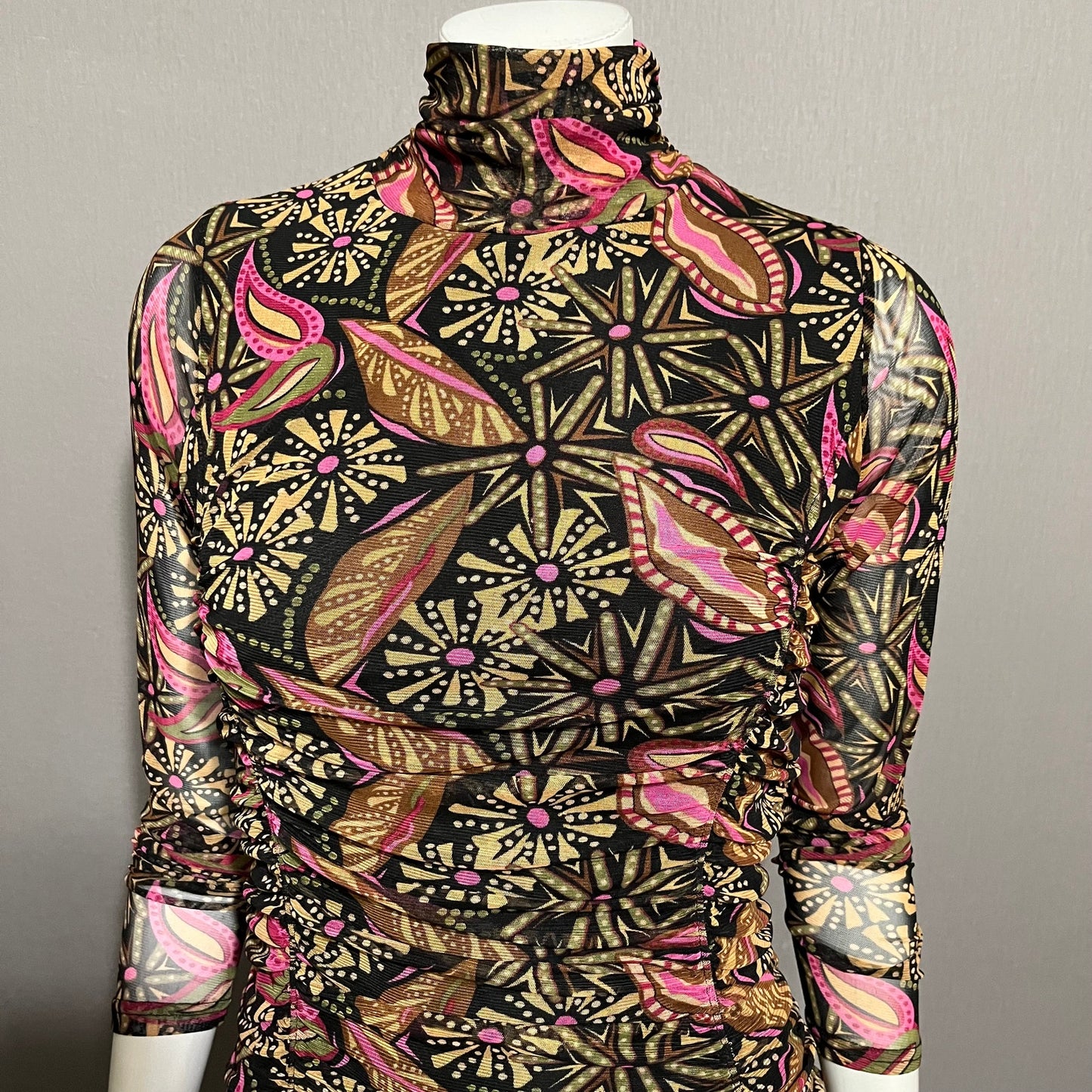 Jane & Delancey Sheer Floral Pink Ruched Mock Neck Top Sz-Medium