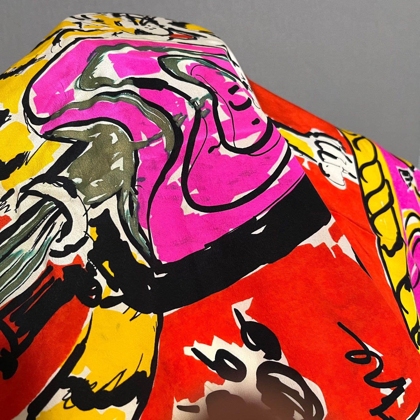 Escada 100% Silk Multicolored Scarf