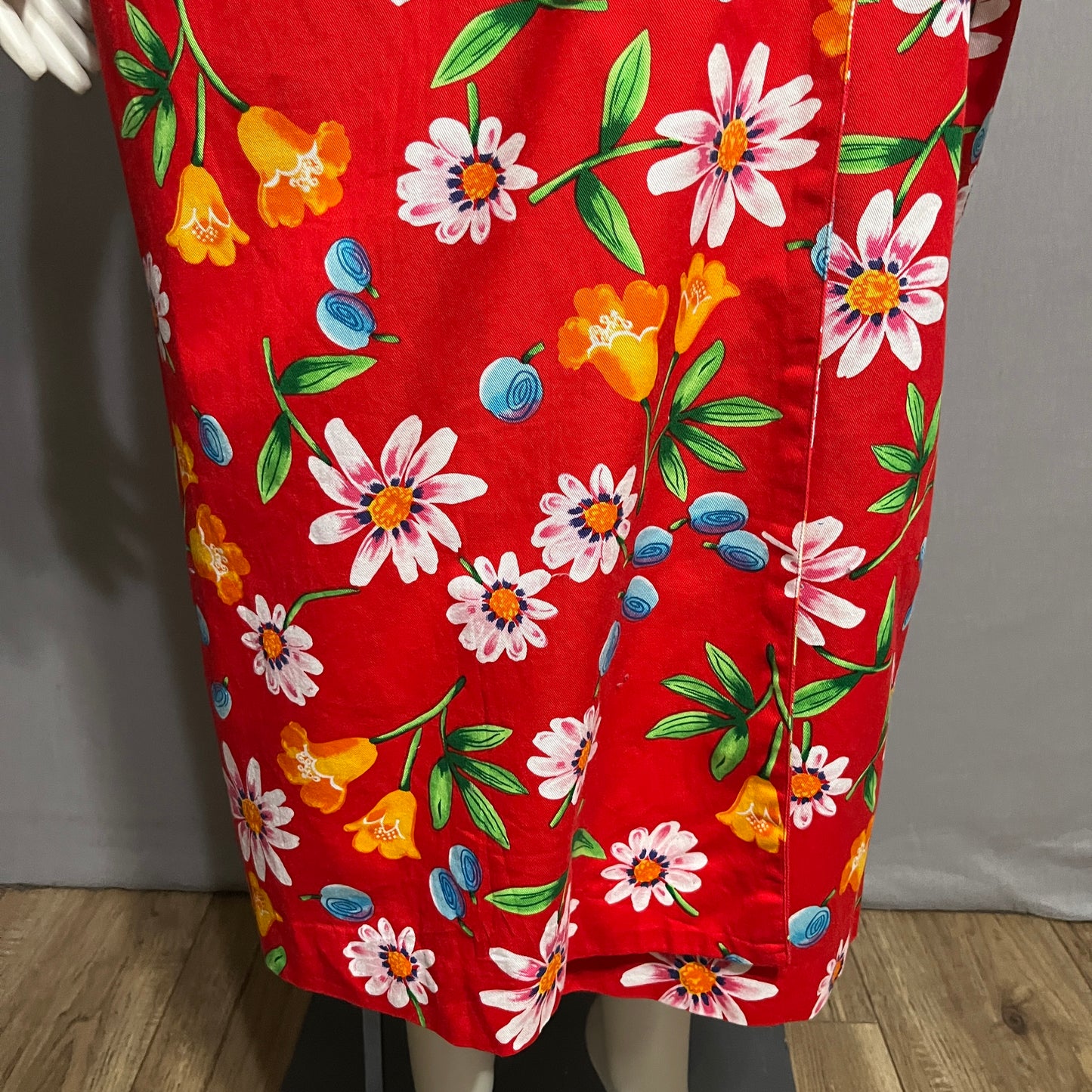 Vibrant Floral Red Sarong Wrap for Women