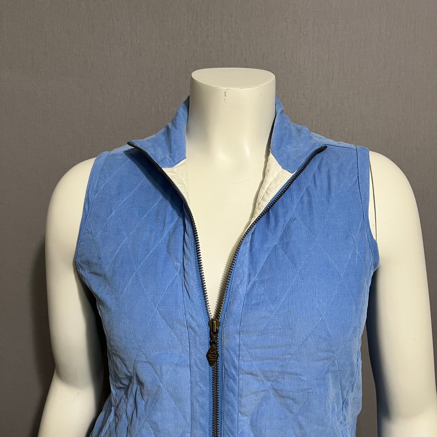 Sdie Light Blue Quilted Corduroy 100% Cotton Vest Sz-Small