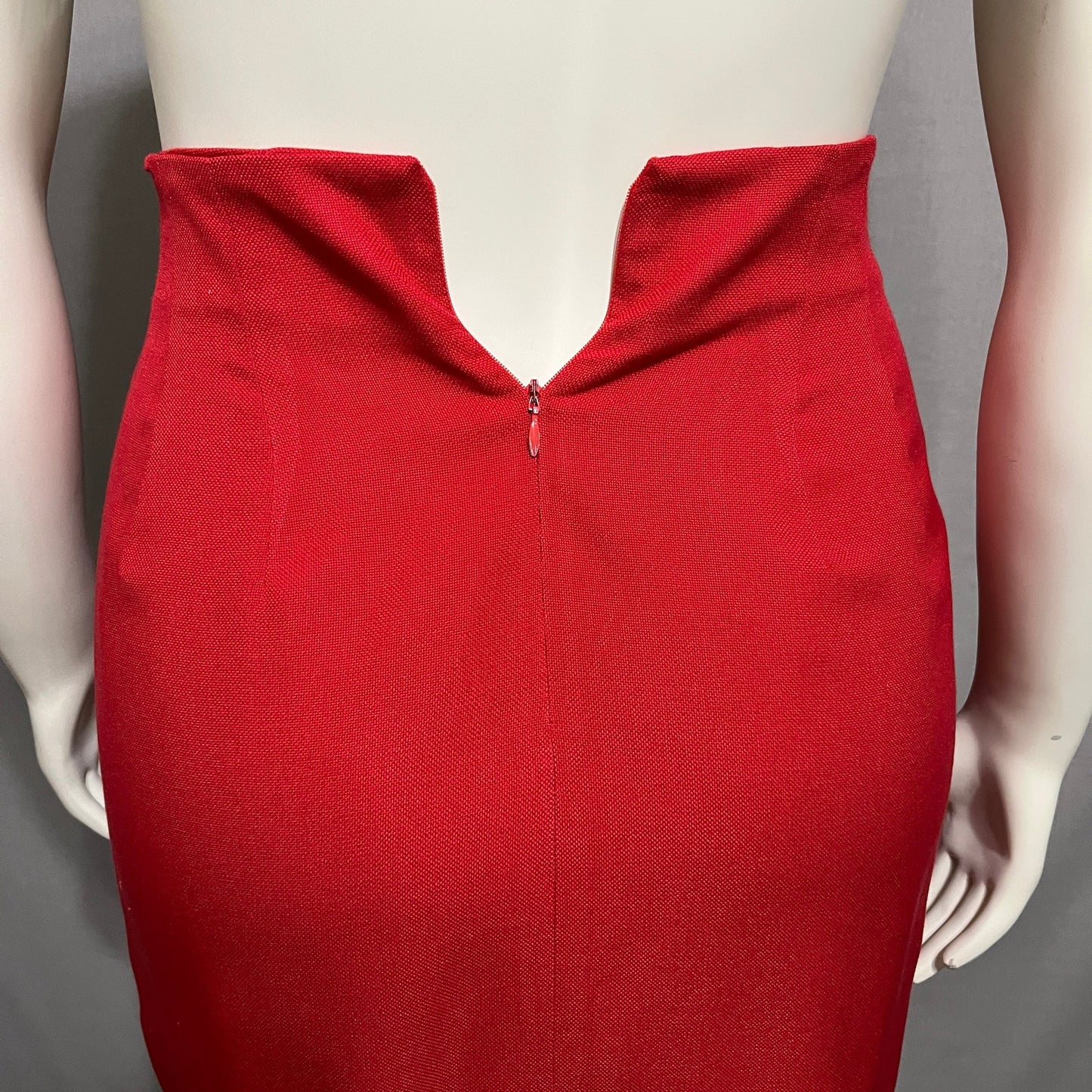 Dana Buchman Women’s Cherry Red 100% Silk Pencil Skirt Sz-10 High Waisted