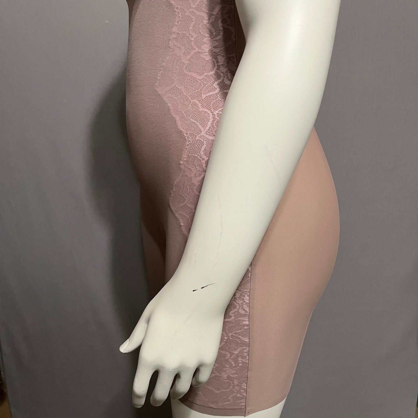 Assets By Spandex One Piece Nude With Lace Shapewear Sz-XL