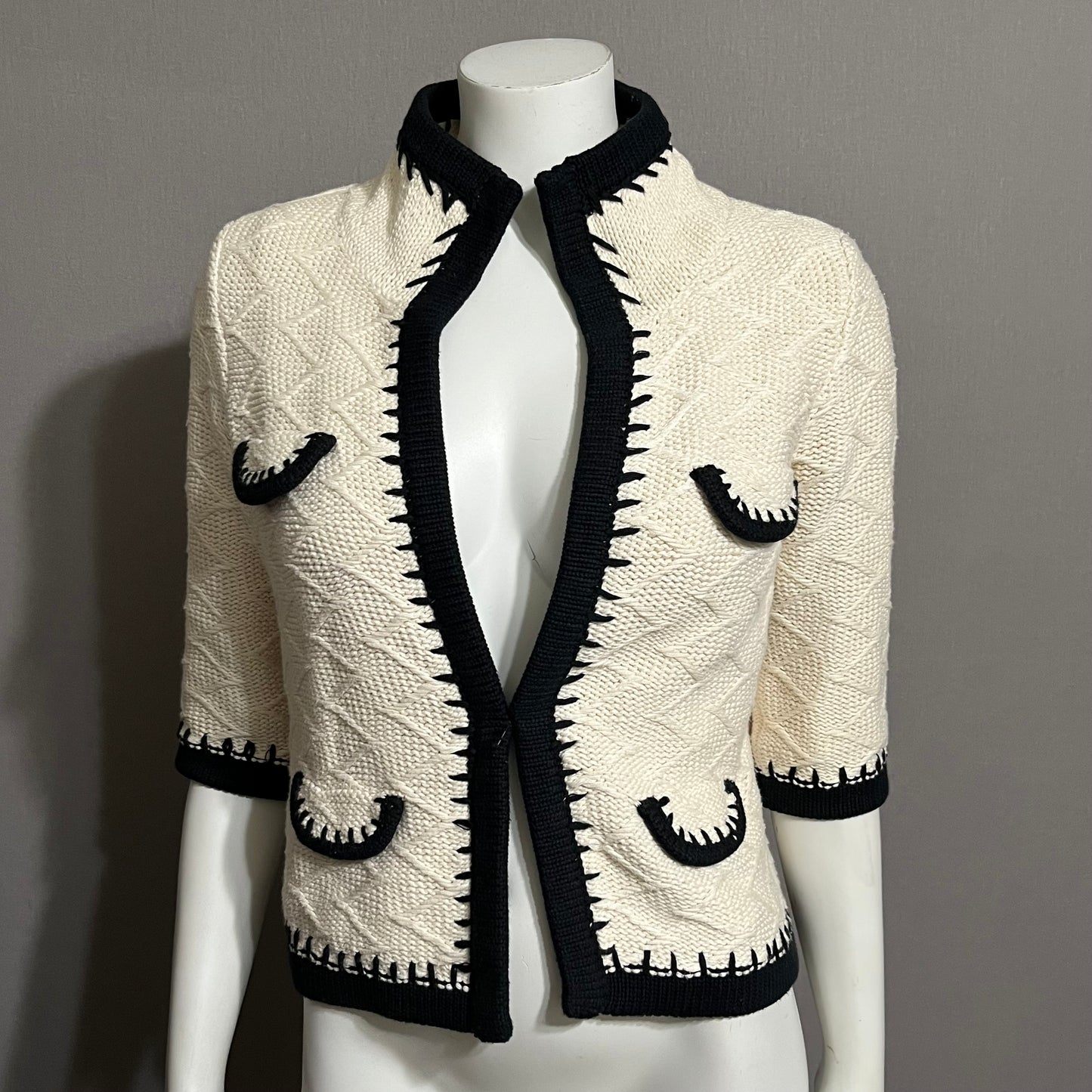Cabi Textured Cream & Navy Sweater Sz-Small