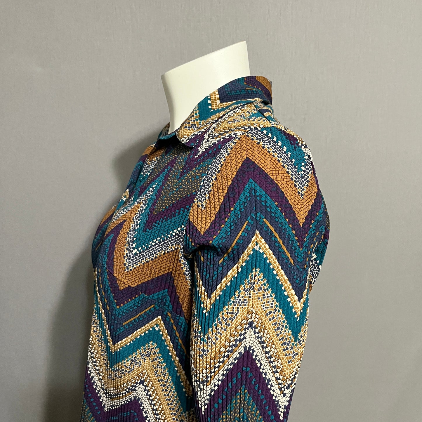 dressbarn Multicolor Chevron Button Down Shirt