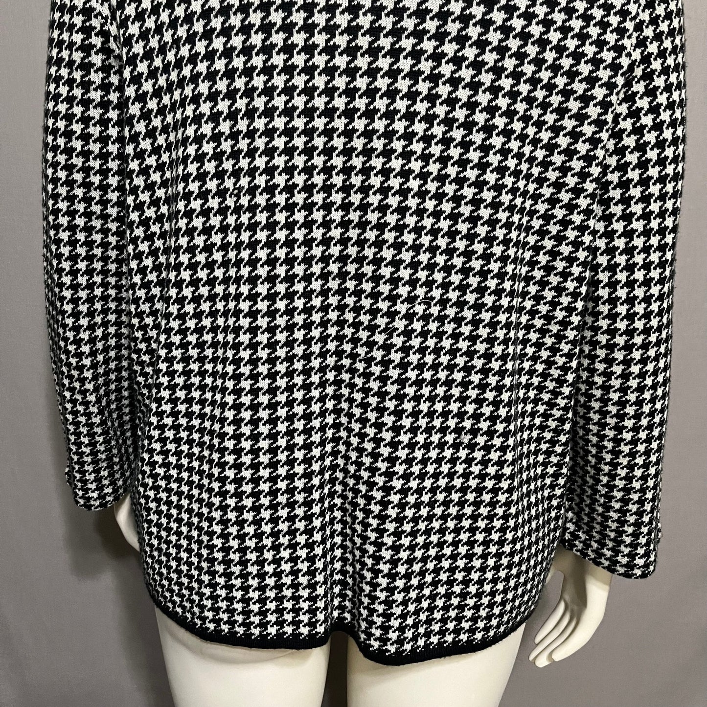 Josephine Chaus Black Houndstooth Open Front Cardigan Sz-Large