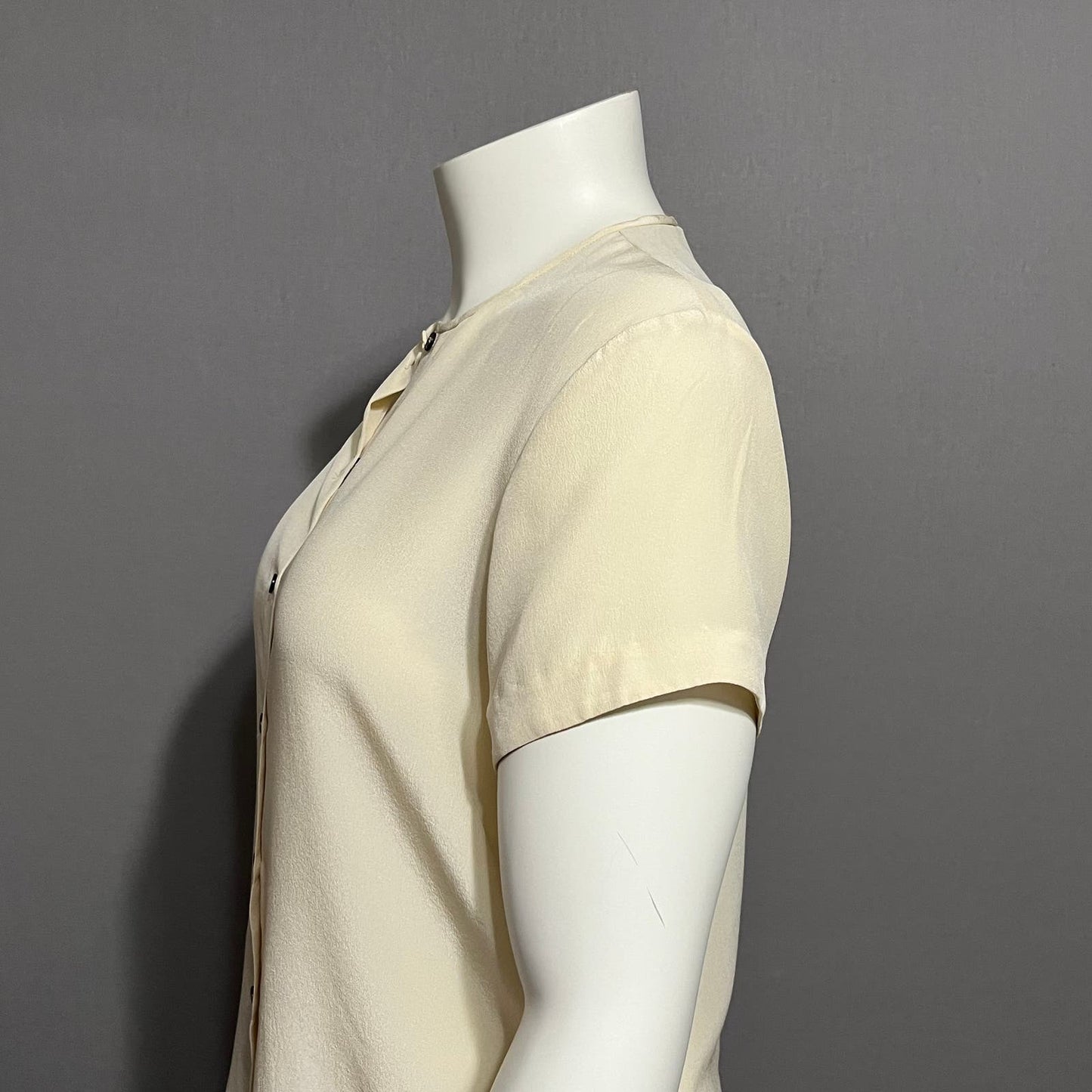 Jones New York Cream Button Front Short Sleeve 100% Silk Blouse Sz-10